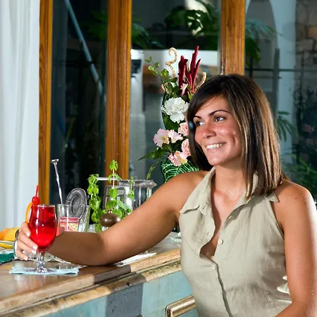 Ξενοδοχείο La Villarosa Terme 4*