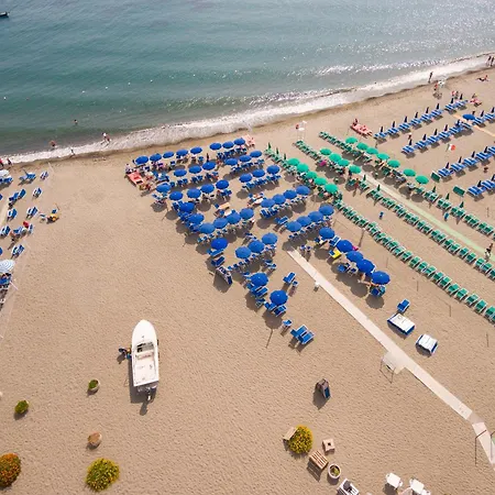 Ξενοδοχείο La Villarosa Terme 4*