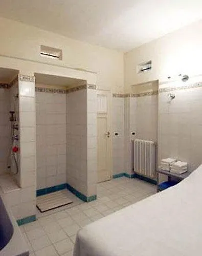 Ξενοδοχείο La Villarosa Terme 4*